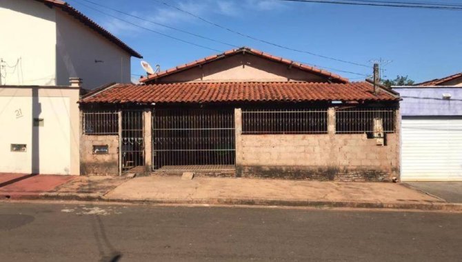 Foto - Casa 98 m² - Lagoa Azul - Ituiutaba - MG - [1]